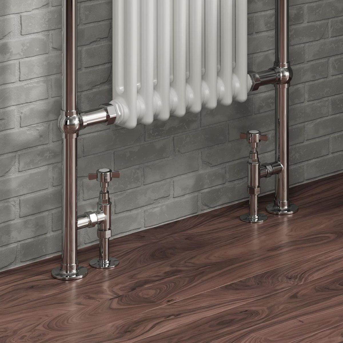 Reina Bronte Traditional Angled Valve Pair - Chrome