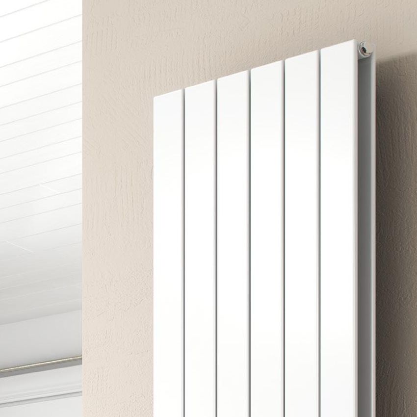 Flat Vertical Mild Steel Radiator