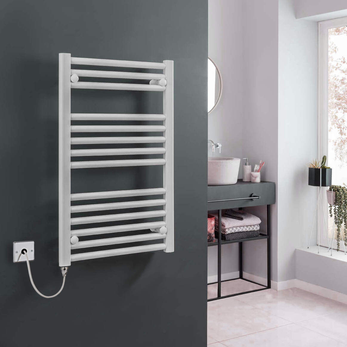 Bray White Towel Rail (500w x 1000h) c/w 0.25kW CP Element